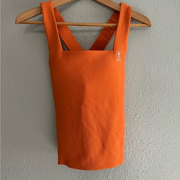 1st Phorm Orange Tank Top size small - Picture 1 of 5